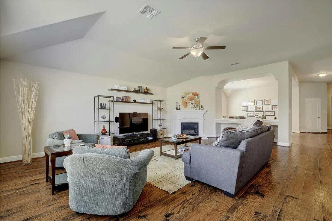 Photo of 578 Ledge Stone DR