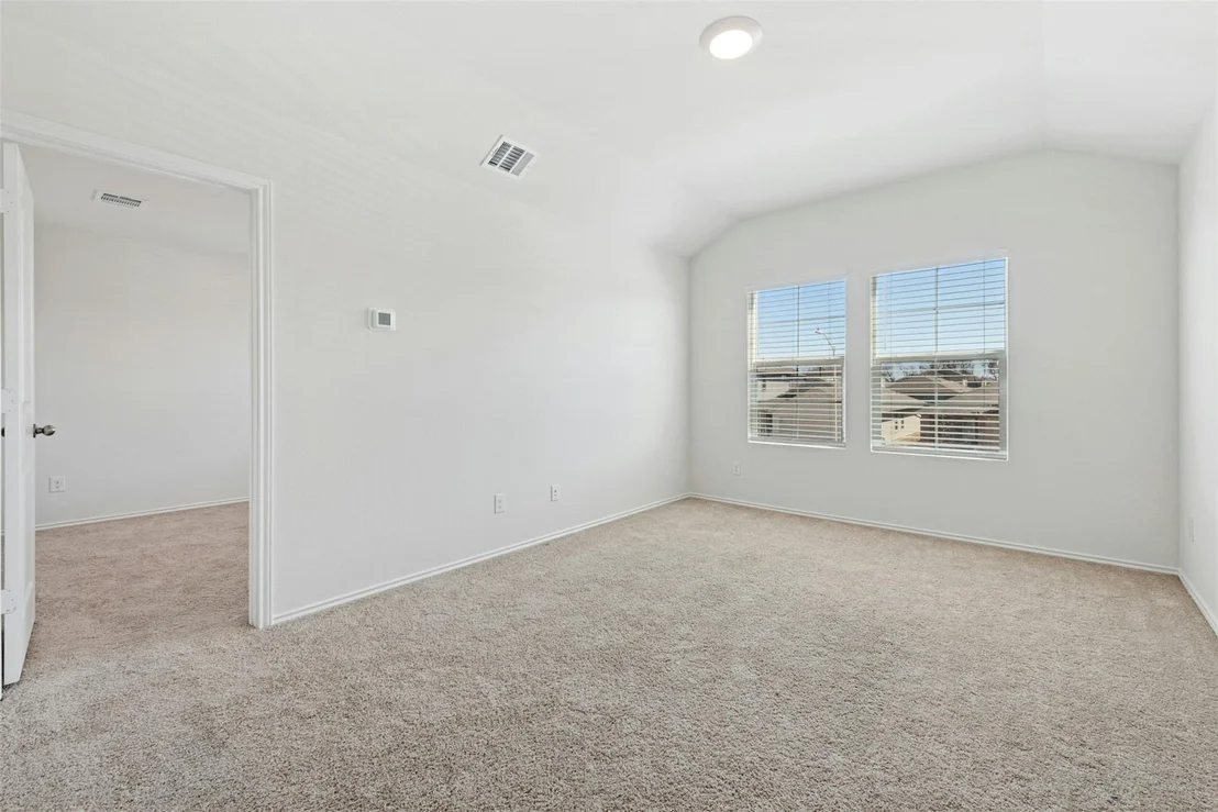 Photo of 187 Dorchester DR