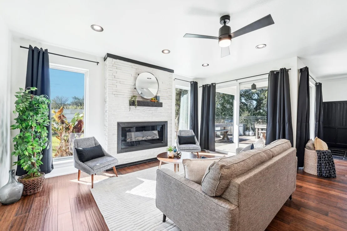 Photo of 405 Rio