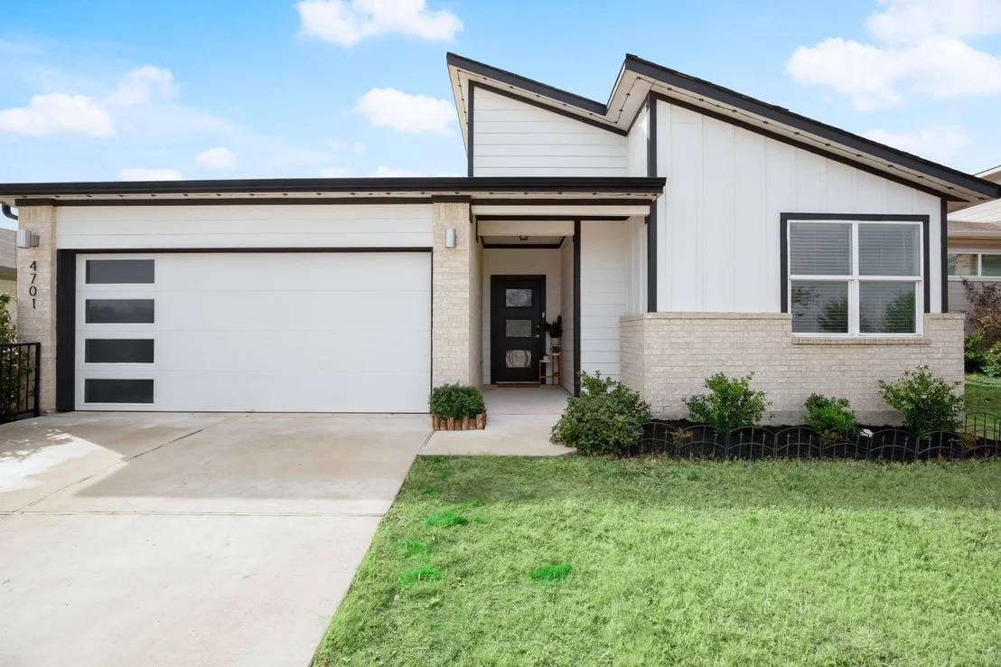 Photo of 4701 Quarry Bank DR