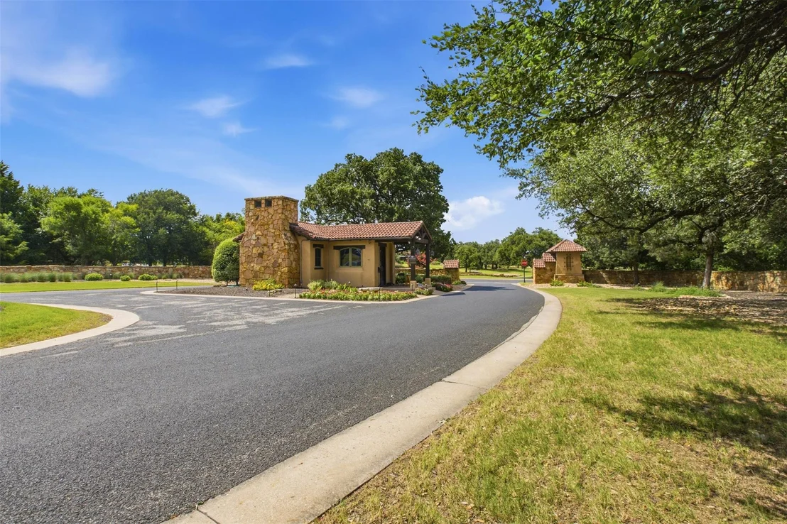 Photo of 1003 Flint Ridge TRL