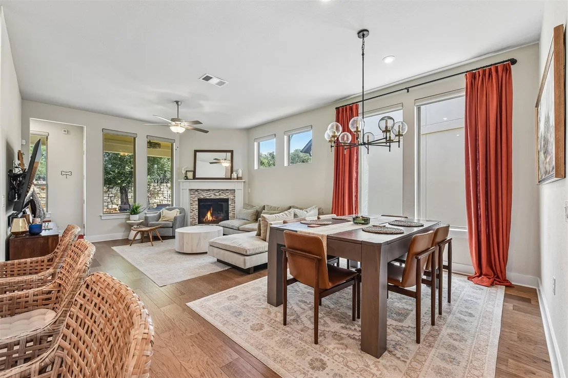 Photo of 240 Diamondback DR