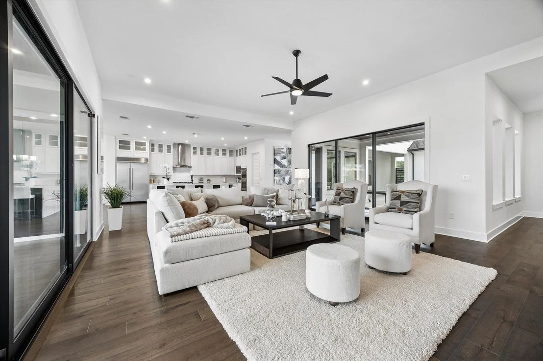 Photo of 2513 Novara TRL
