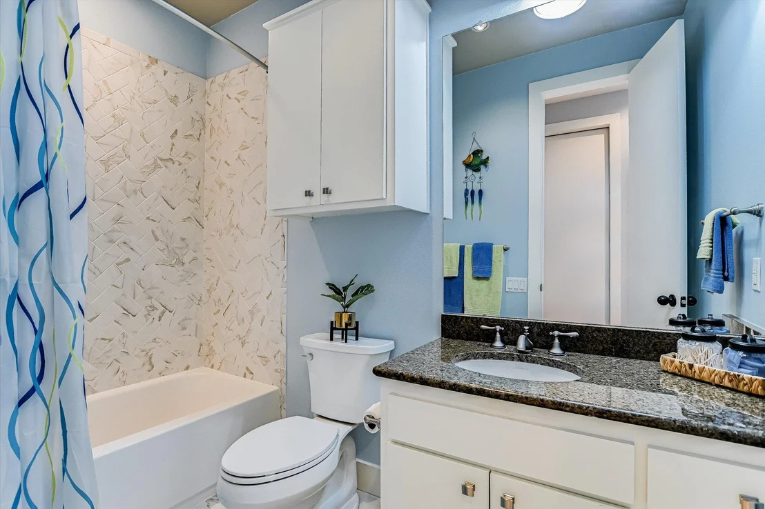 Photo of 102 Center Cove I