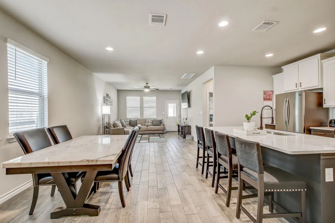Photo of 495 Eves Necklace DR