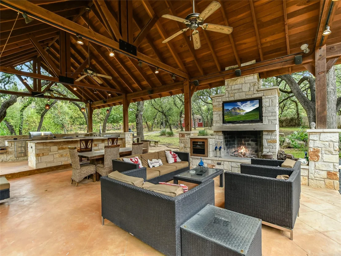 Photo of 4004 Shadow Oak LN