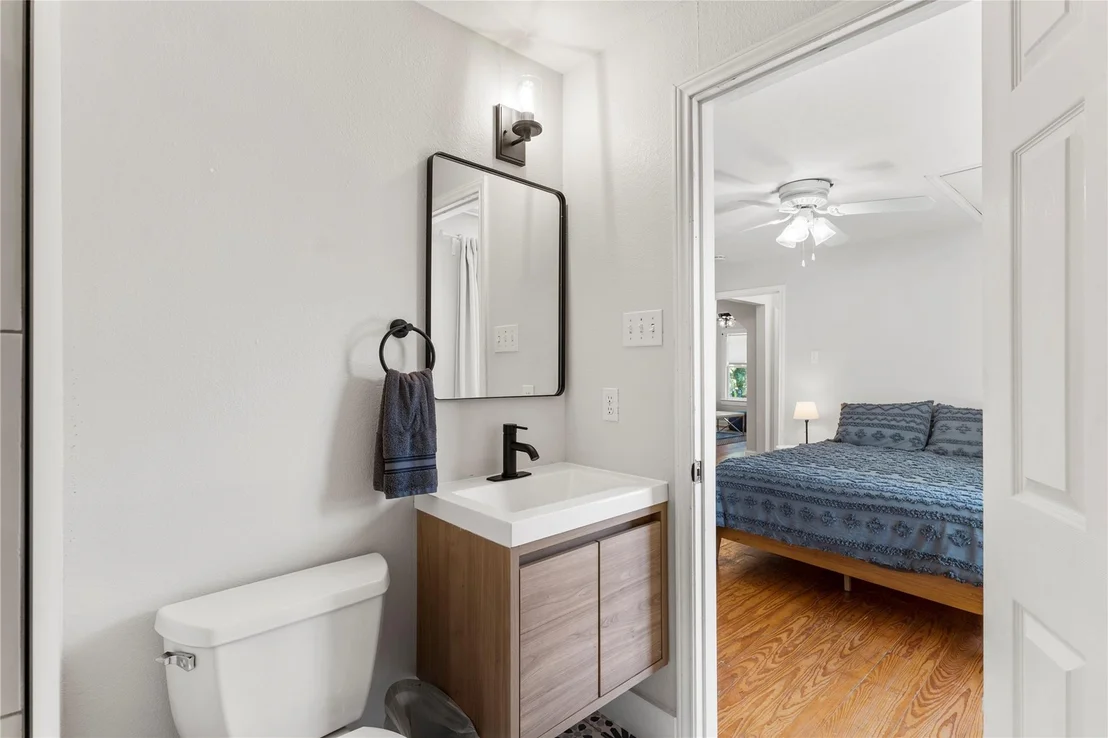 Photo of 1208 Cedar Ave