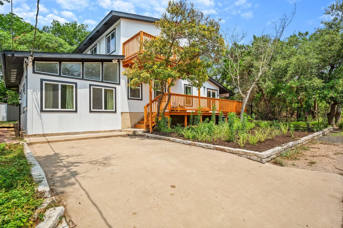Photo of 3904 Highland DR
