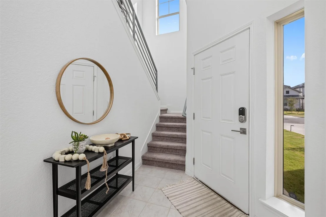 Photo of 424 Arrowhead Vine ST