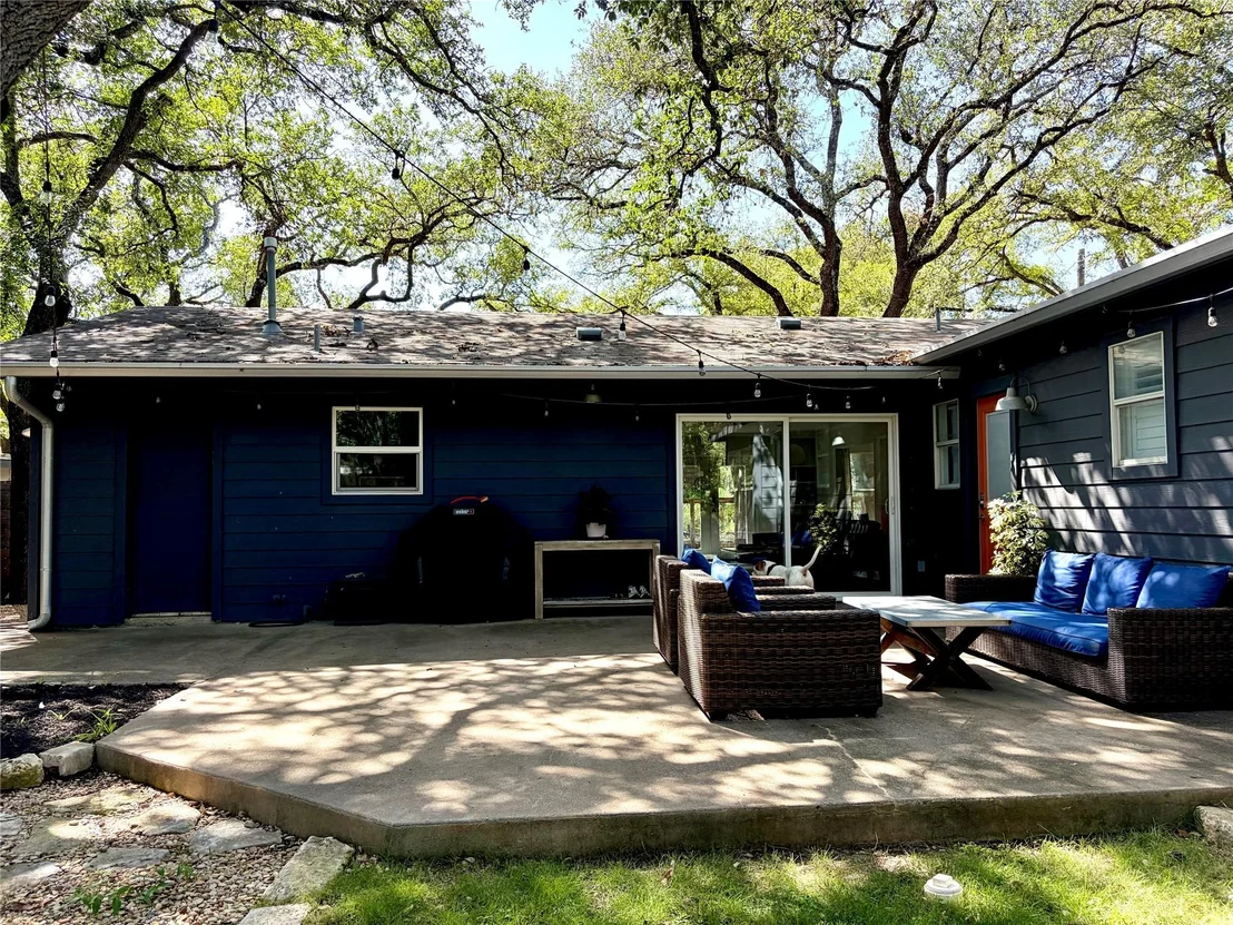 Photo of 435 Brady LN