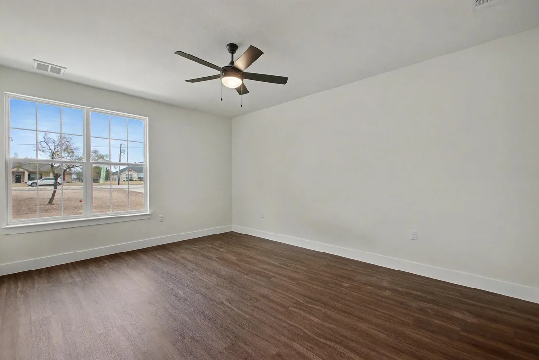 Photo of 425 County Road 3152