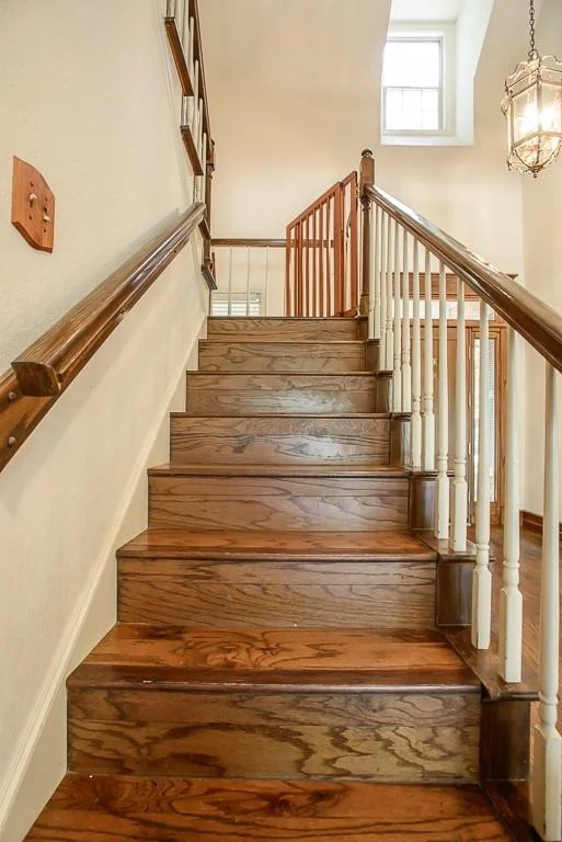 Photo of 1507 & 1509 Hilltop CIR