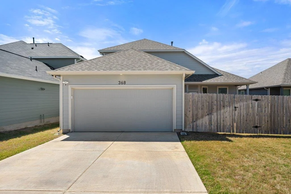 Photo of 368 Banff DR
