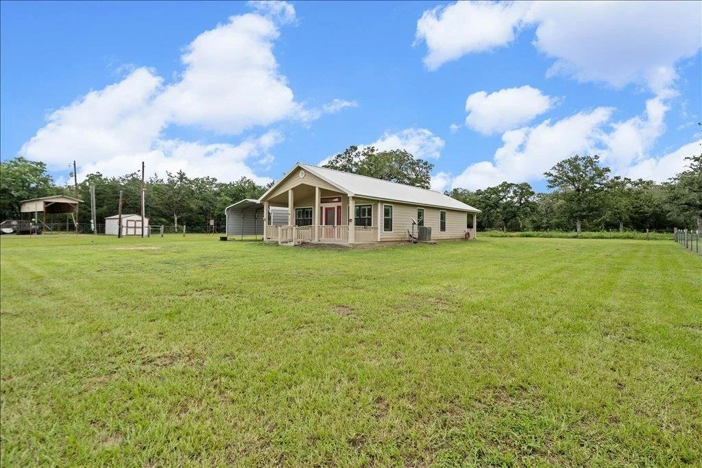 Photo of 608 Whistleville RD