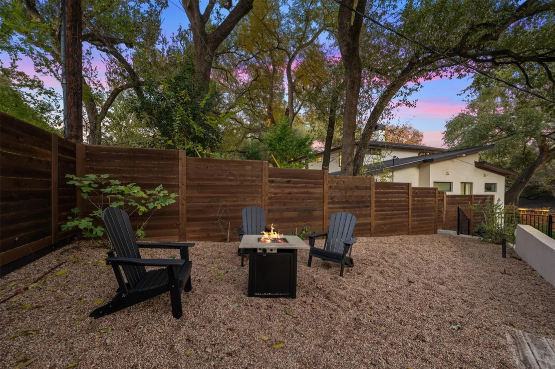 Photo of 4200 Edgemont DR