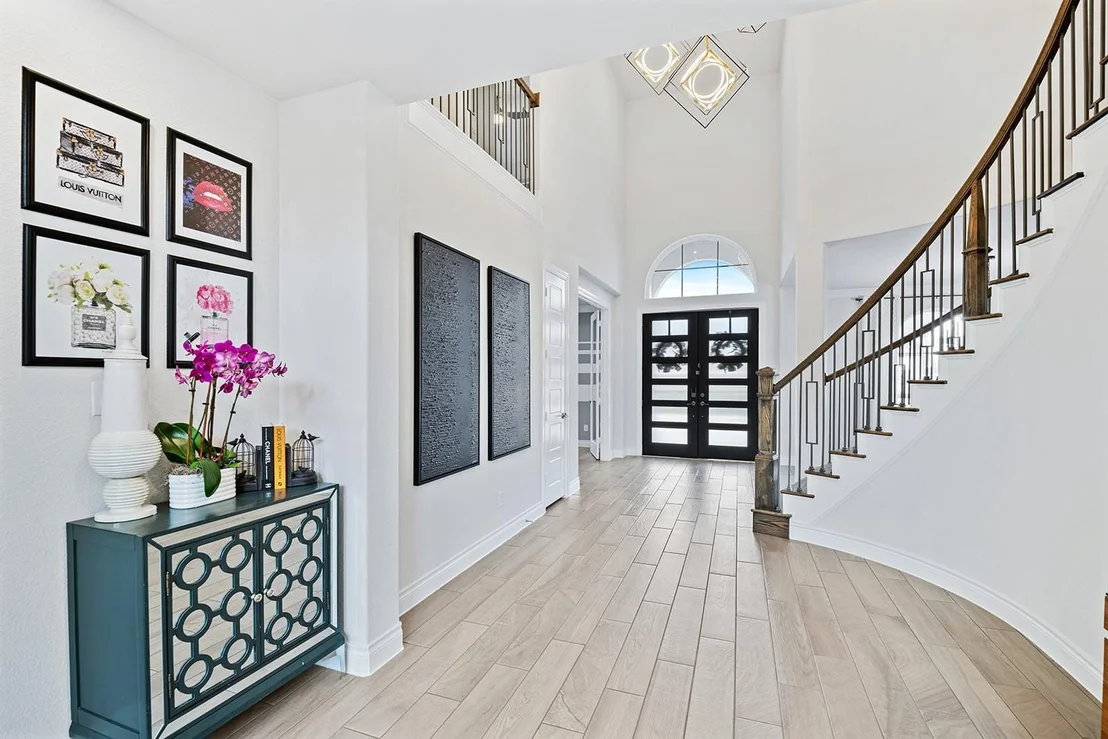 Photo of 116 Catani LOOP