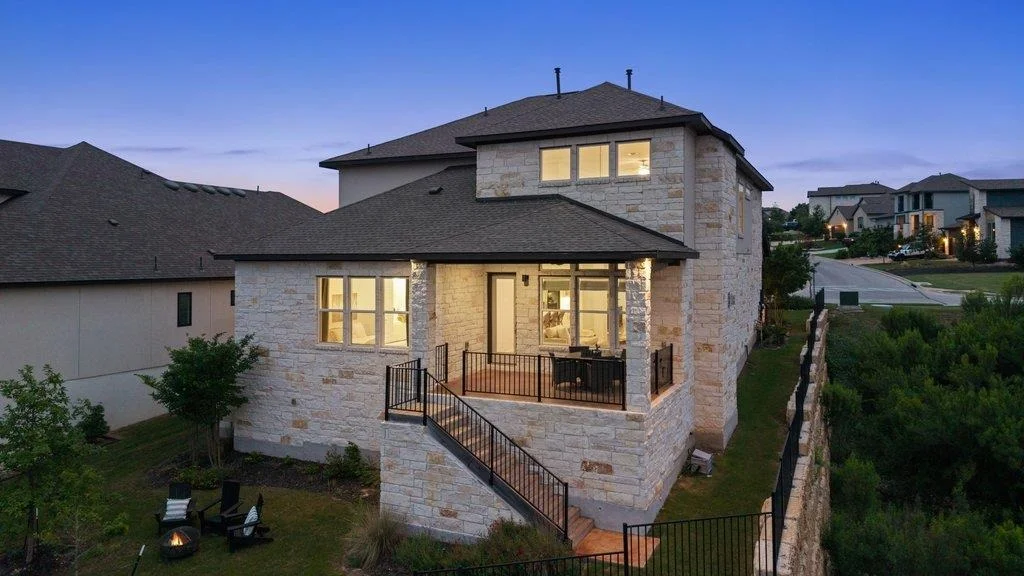 Photo of 305 Avena TRL