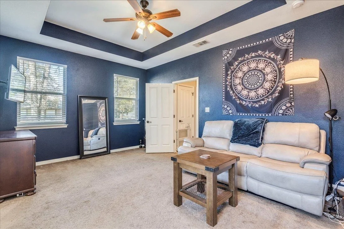 Photo of 11 Rhapsody LN