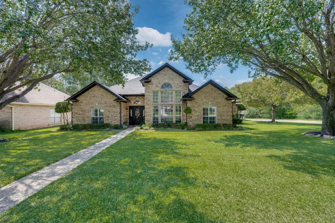 Photo of 1318 Spring Branch DR