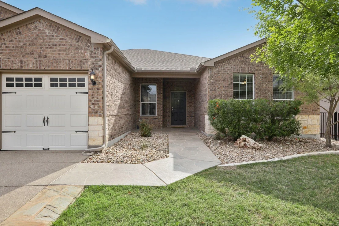 Photo of 507 Davis Mountain CIR