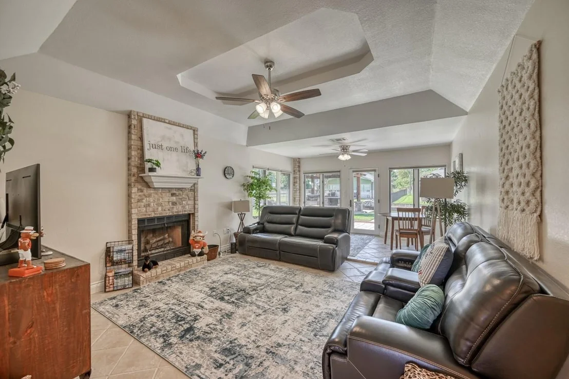 Photo of 507 N Beach DR