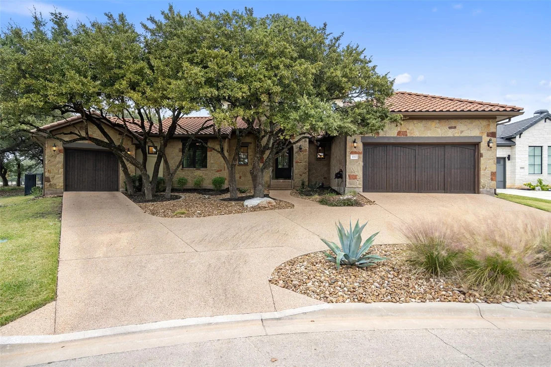 Photo of 1010 Prairie Lily PL