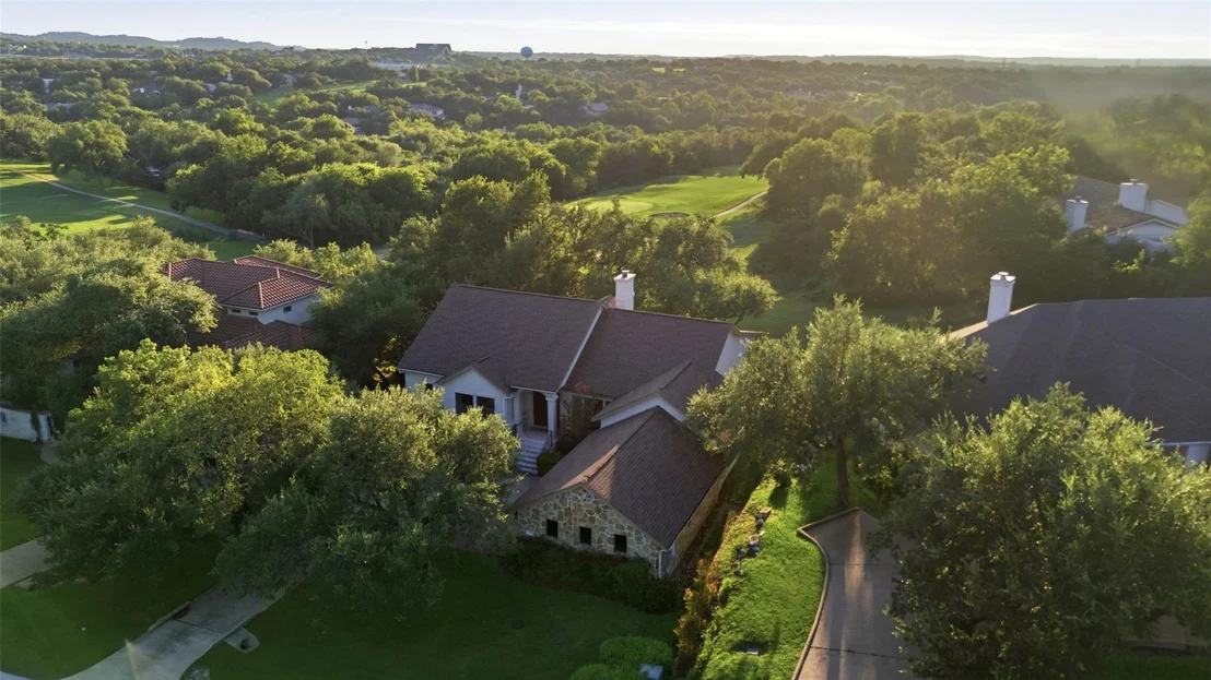 Photo of 108 Crest View DR