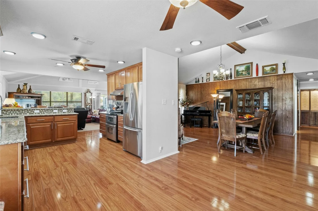 Photo of 1305 Brushy Bend DR