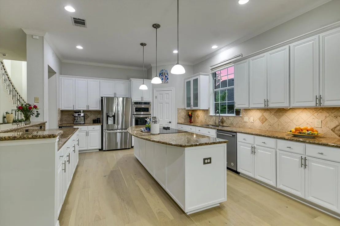 Photo of 2112 Cliffs Edge DR