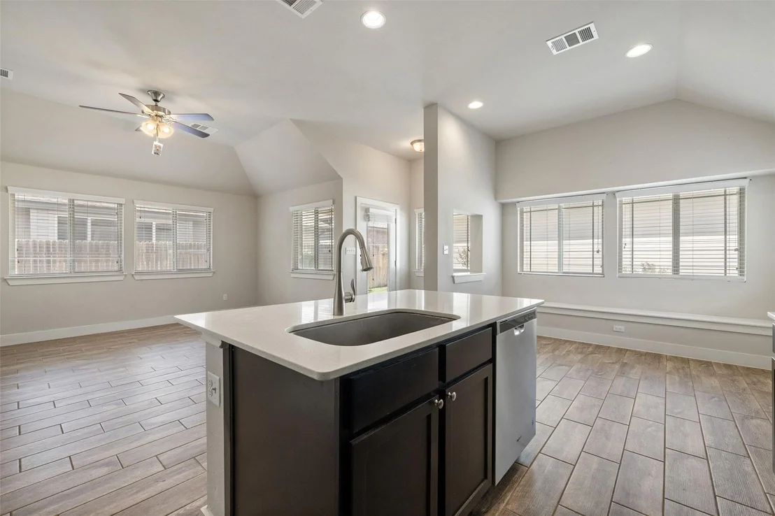 Photo of 118 Trailstone DR