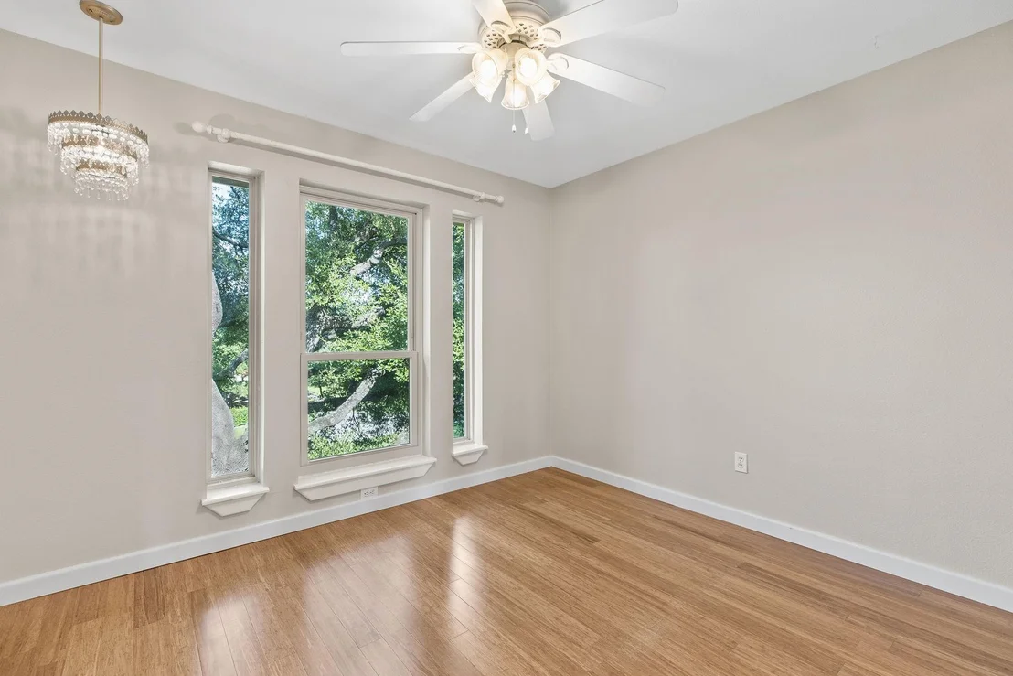 Photo of 54 Woodland LOOP