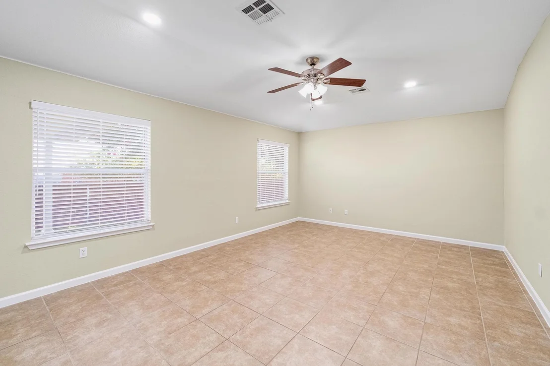 Photo of 3224 Clinton PL
