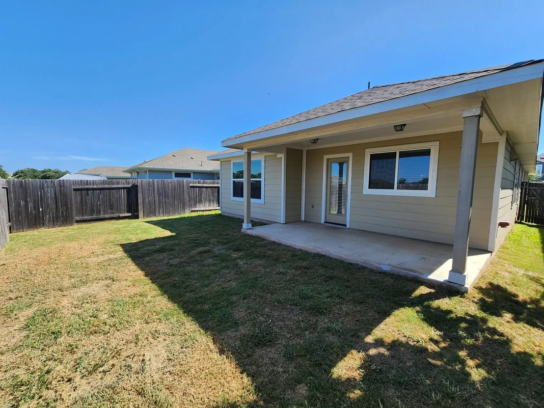 Photo of 313 Gaida Loop LOOP