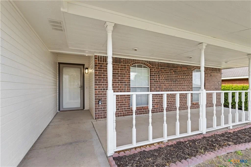 Photo of 4307 Menard DR