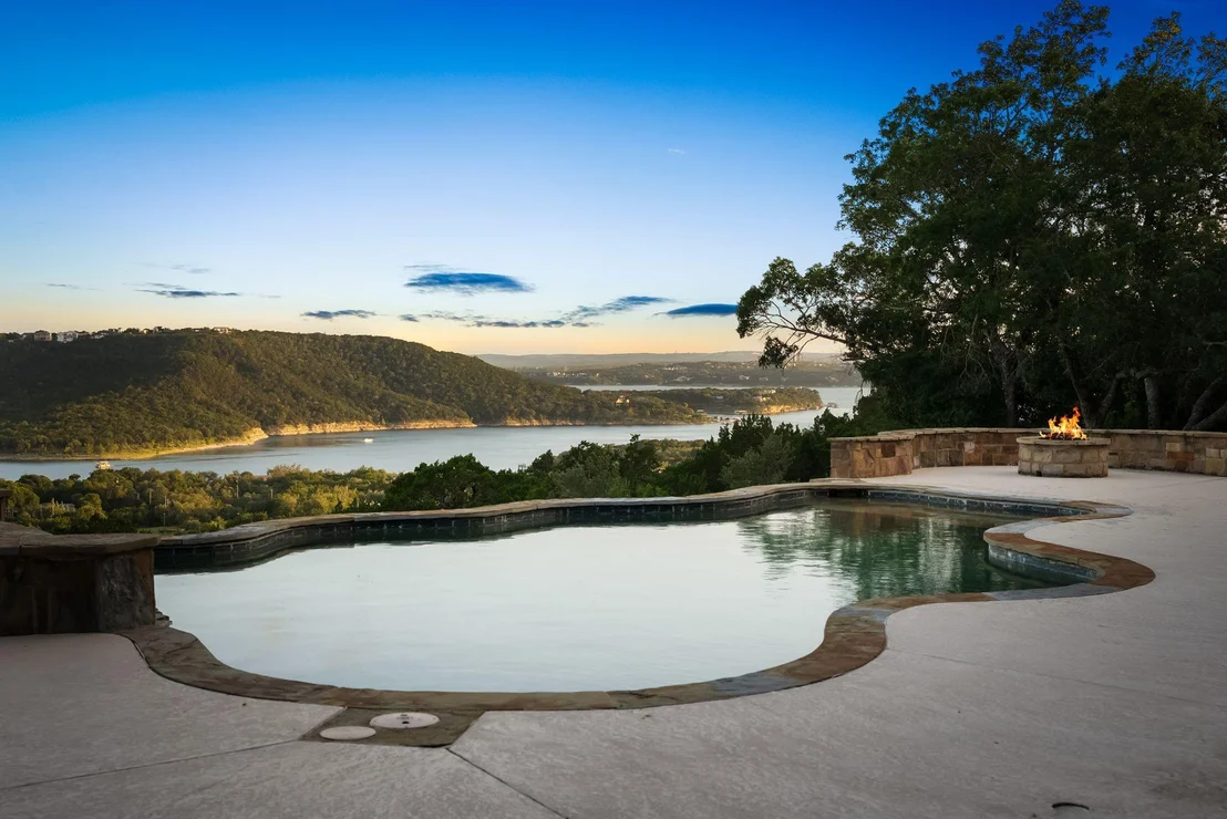 Photo of 8145 Lake Mountain LN