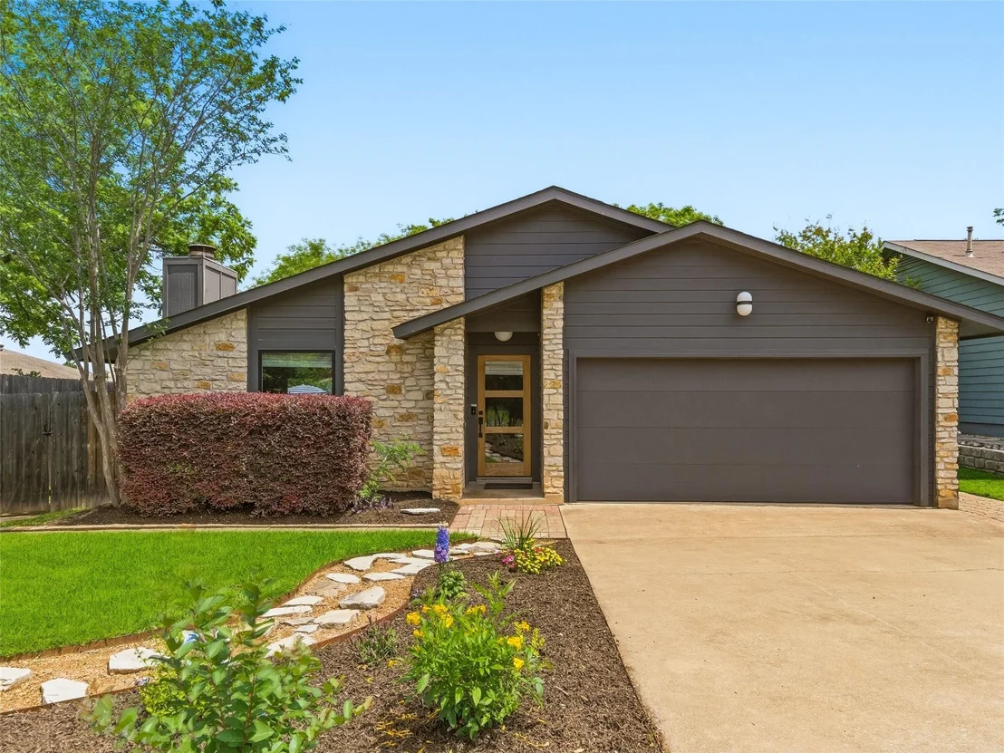 Photo of 3218 Western DR