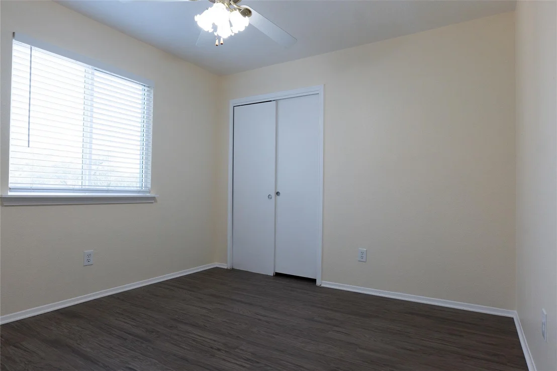Photo of 1705 Sylvia LN