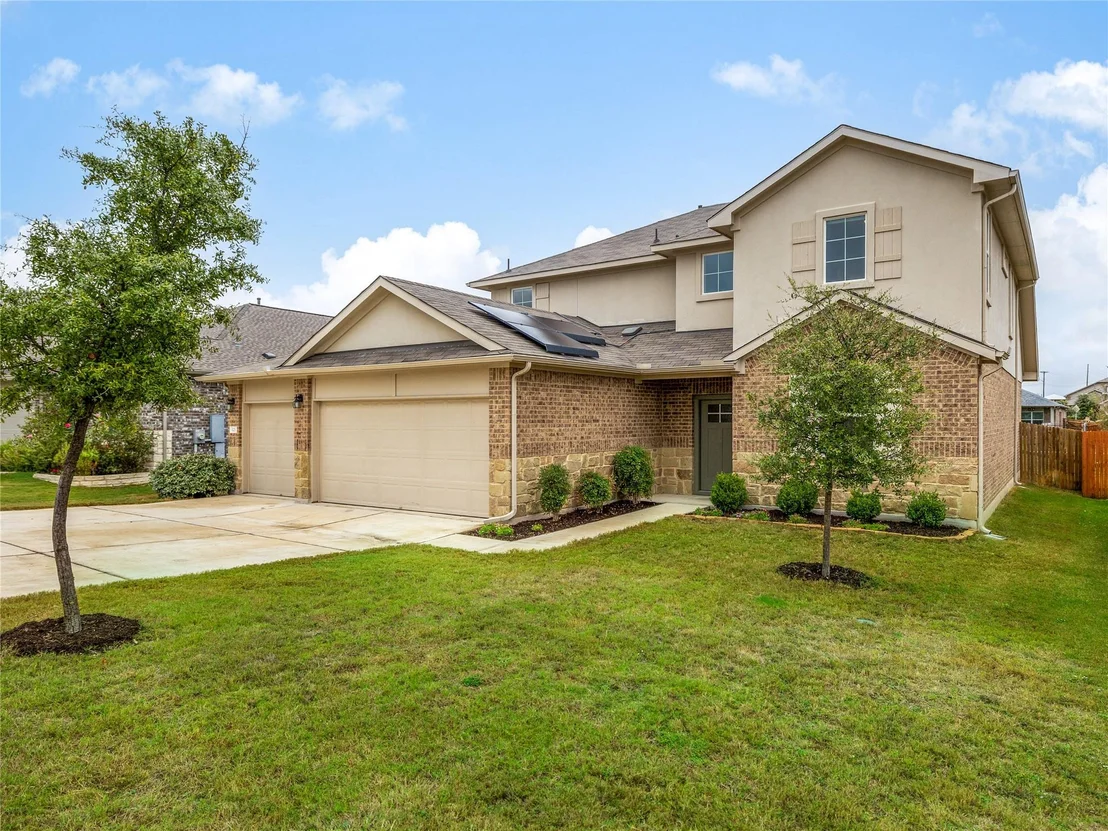Photo of 121 Struss DR