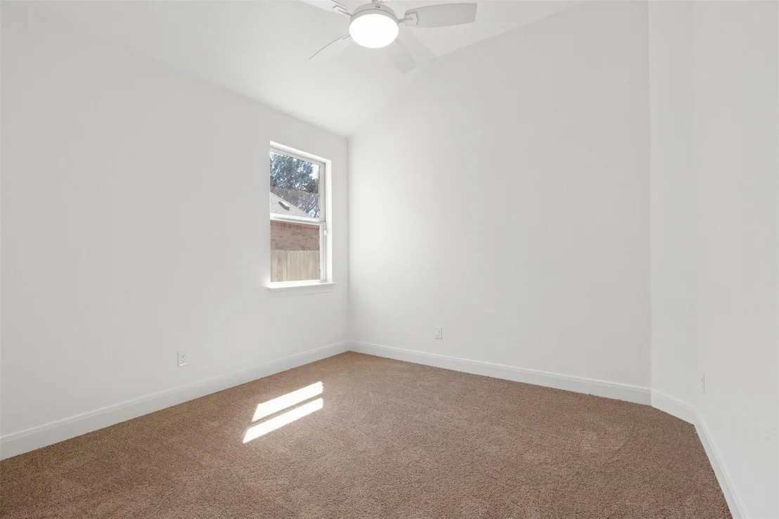 Photo of 129 Du Bois LN