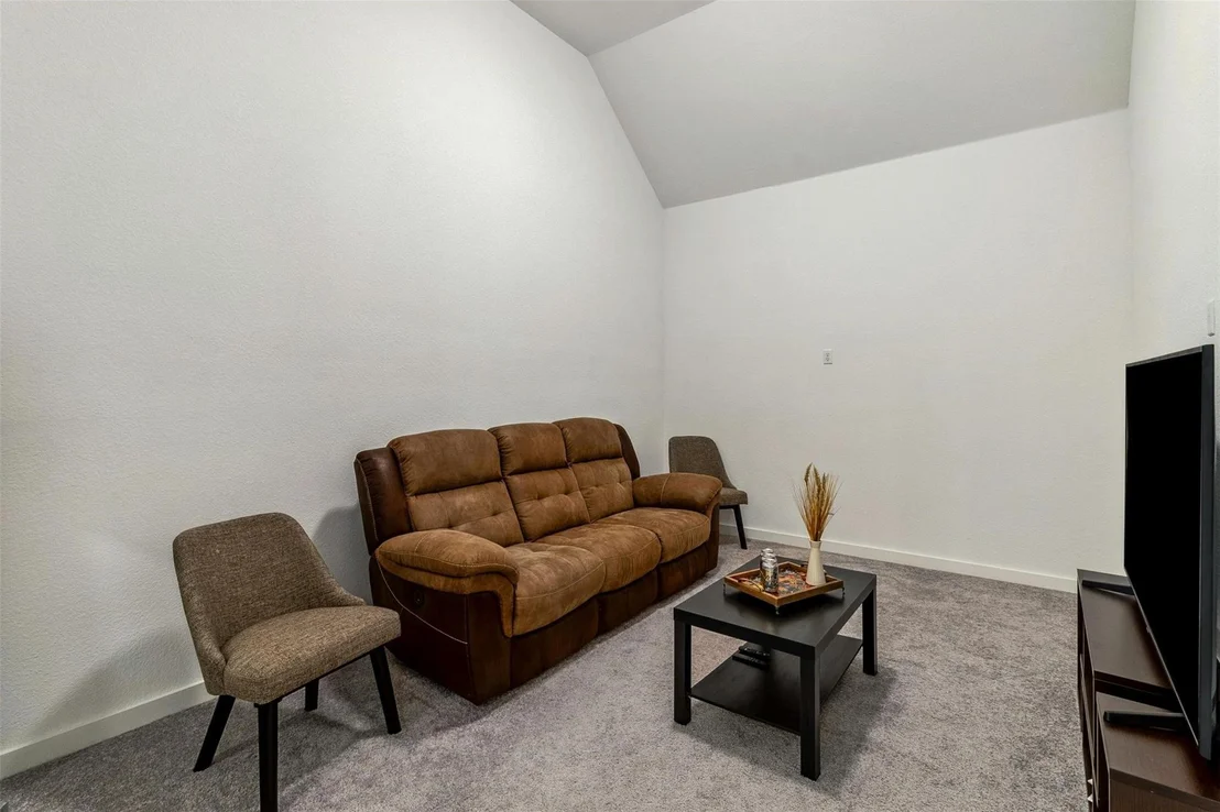 Photo of 104 Rainbow Valley TRL