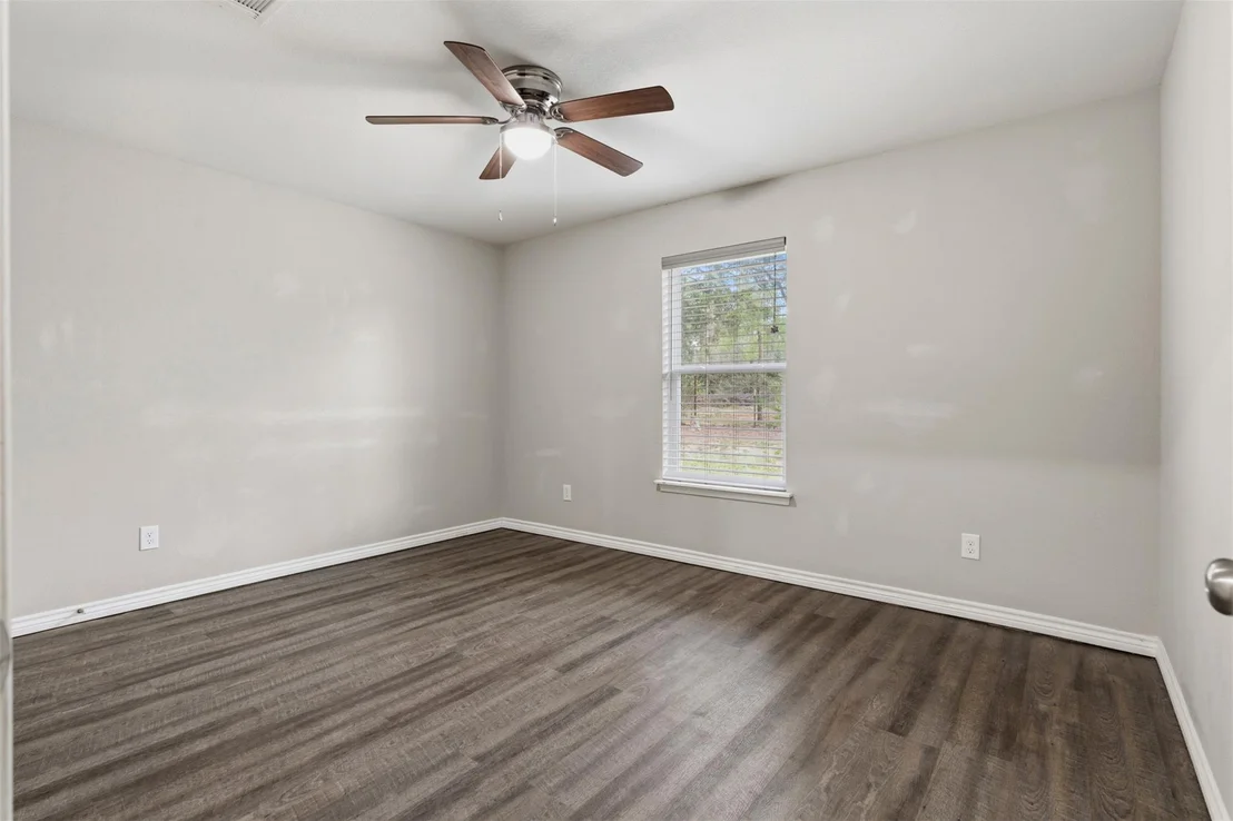 Photo of 6211 County Road 342