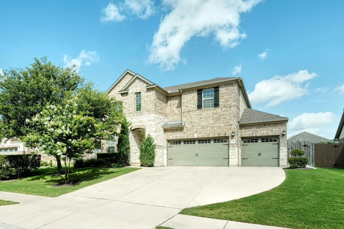 Photo of 2336 Centennial LOOP