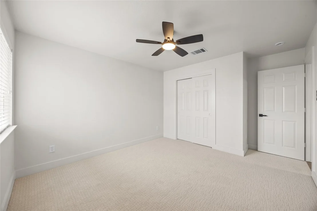 Photo of 117 Waterloo DR