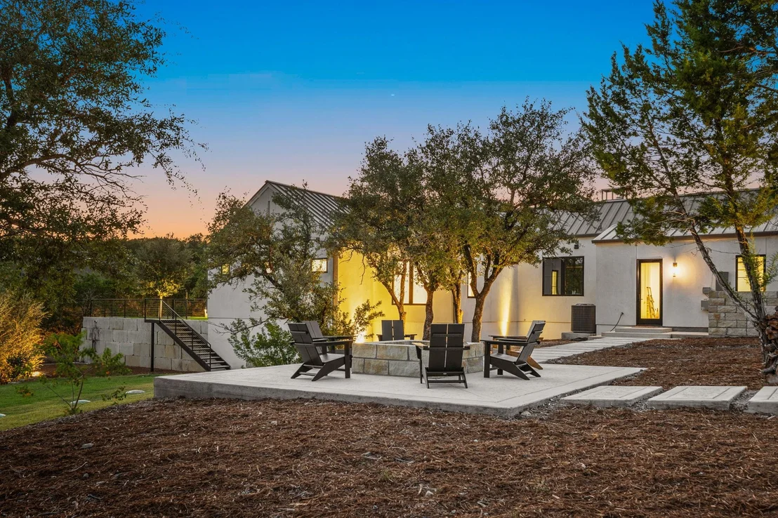 Photo of 21001 Bertram LN