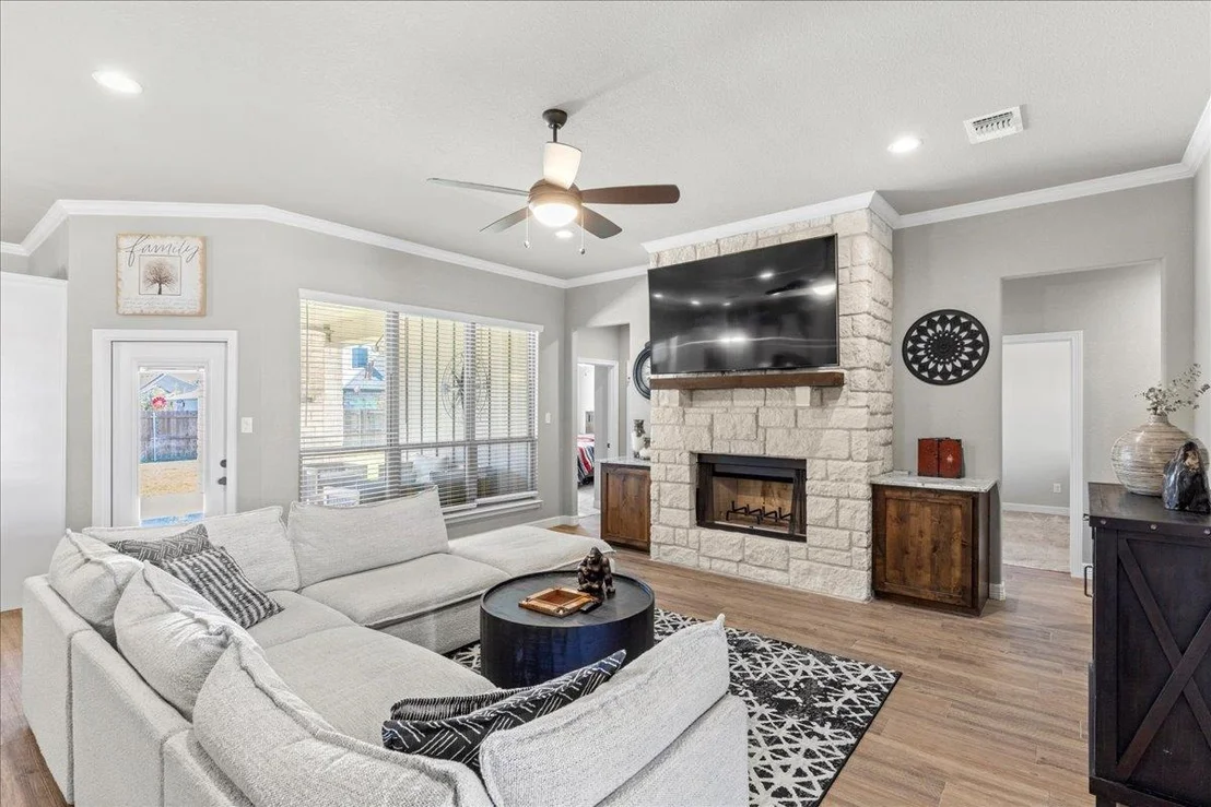 Photo of 3810 Green Tree LOOP