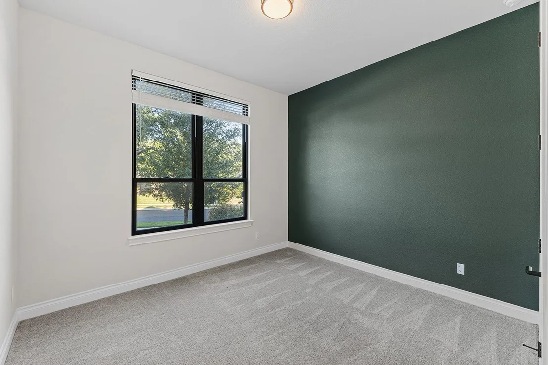 Photo of 124 Silverwood TRL