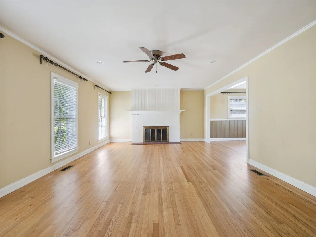 Photo of 3310 Bowman Ave