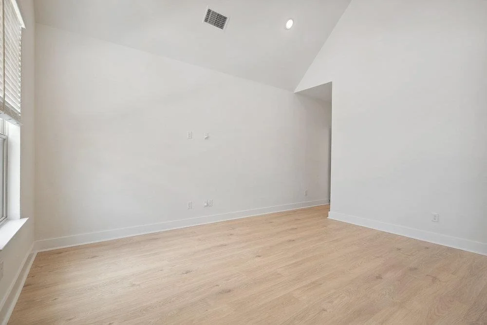 Photo of 137 Tenny LN