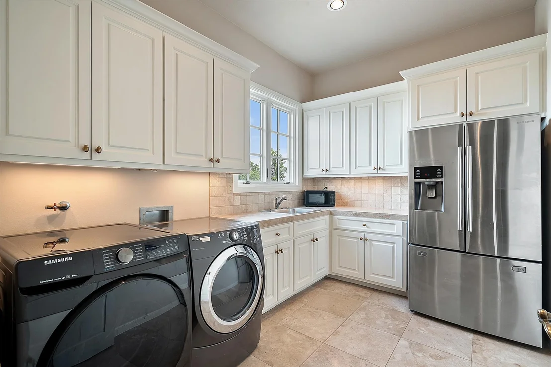 Photo of 6712 Valburn DR