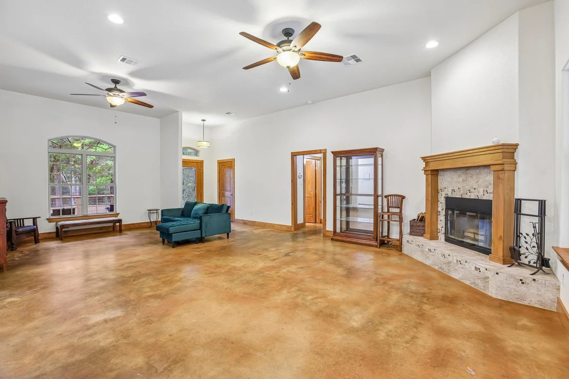 Photo of 267 Corral RD
